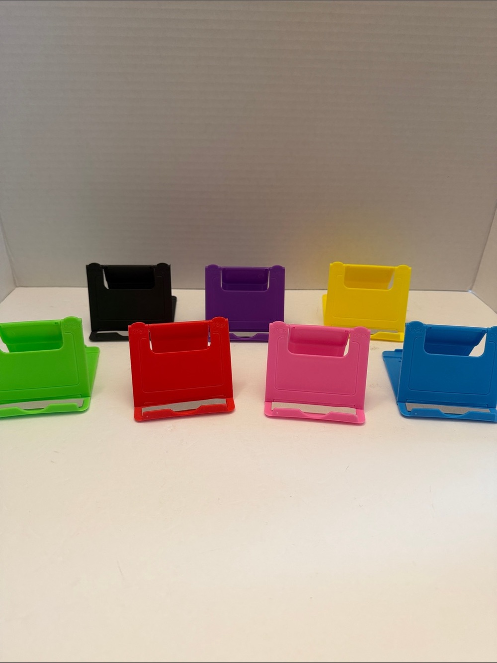 💰Set of 7 Universal Multi-Color Adjustable Phone Tablet Stand